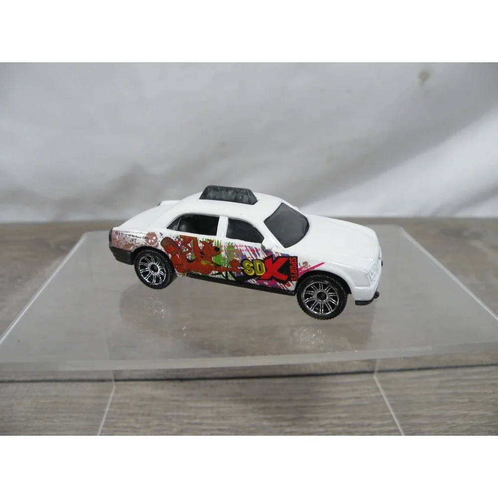 Matchbox Scooby-Doo SD Series Taxi Cab White Diecast Car Thailand 2002